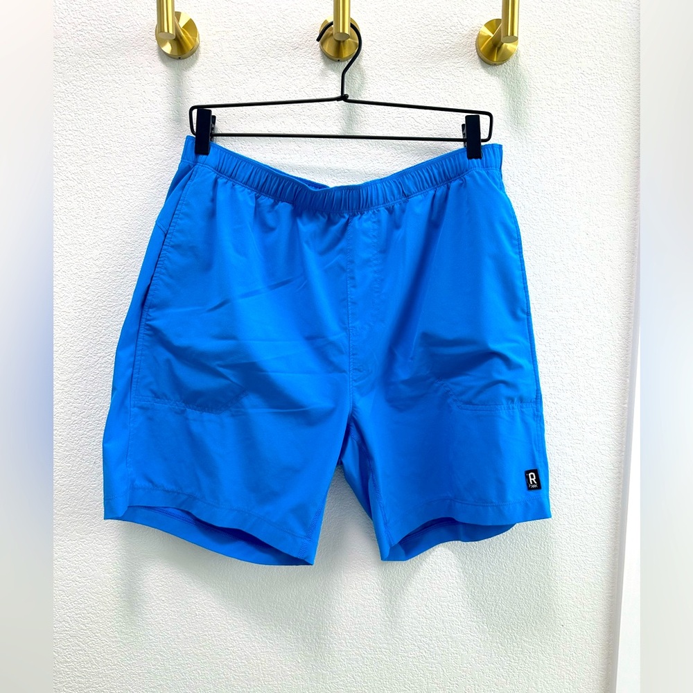 Rhone Essentials Training Shorts - 7" Inseam, Size Large
